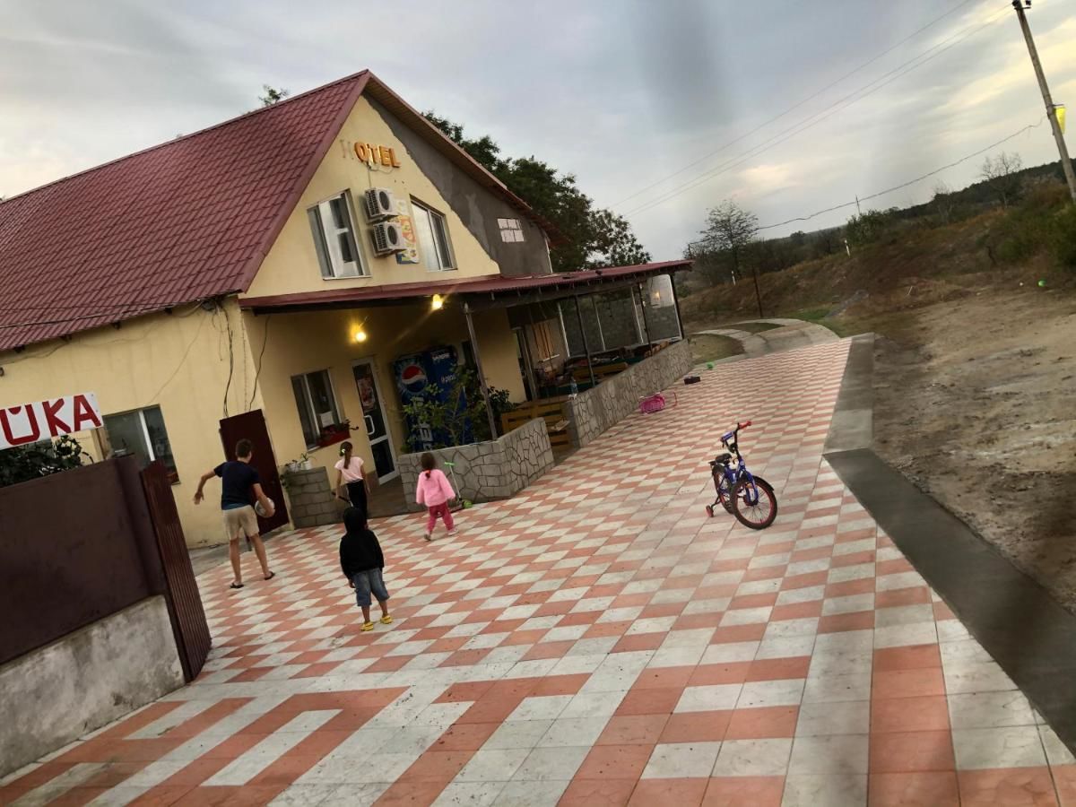 Отель Hotel in Reni Comfort Рени-6