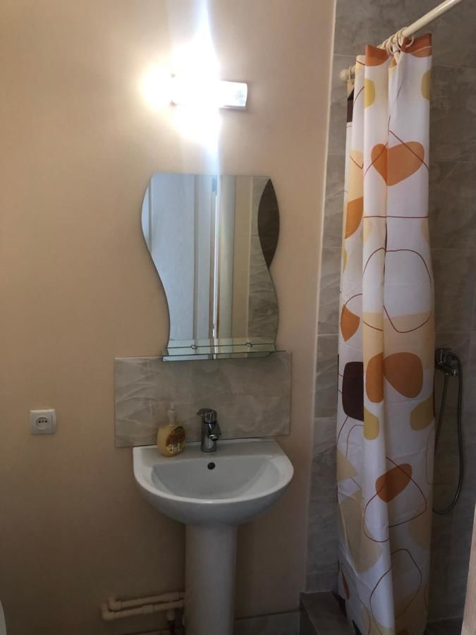 Отель Hotel in Reni Comfort Рени-11
